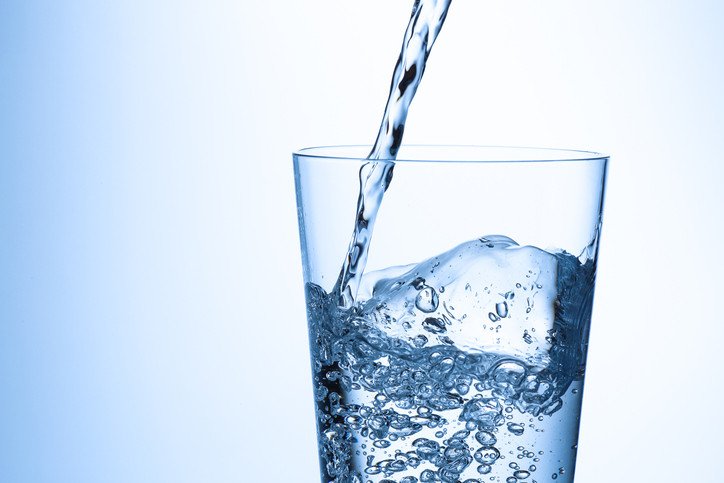 Haruskah Minum  Air  Putih 8 Gelas  Sehari Vena Wasir