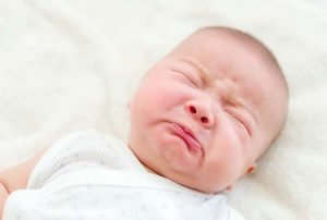 Read more about the article BAB Berdarah Pada Bayi, Jangan Panik dan Begini Cara Mengatasinya